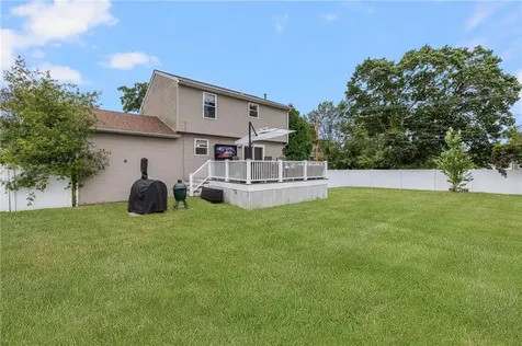 117 Laura Circle Cranston RI 02920