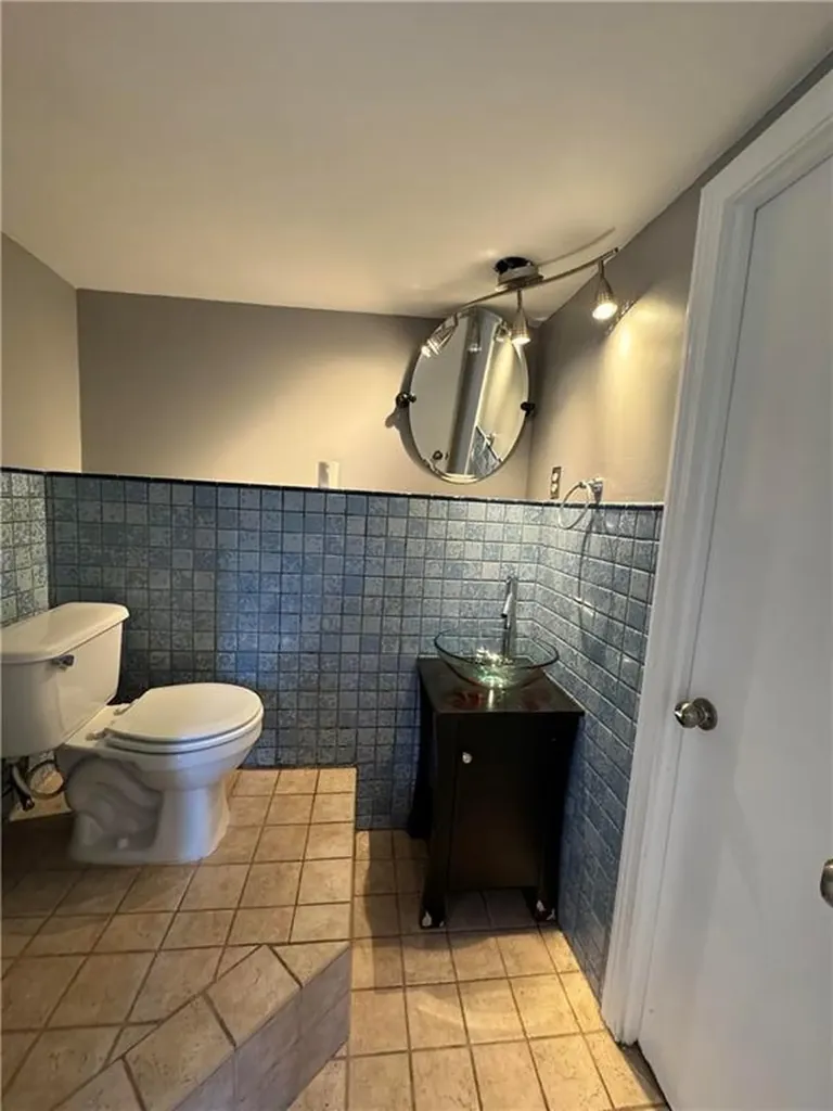 64 Steven Drive West Warwick RI 02893