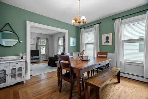 132 Grove Avenue East Providence RI 02914