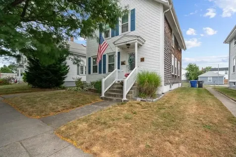 132 Grove Avenue East Providence RI 02914