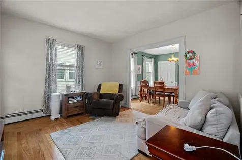 132 Grove Avenue East Providence RI 02914