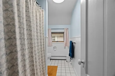 132 Grove Avenue East Providence RI 02914