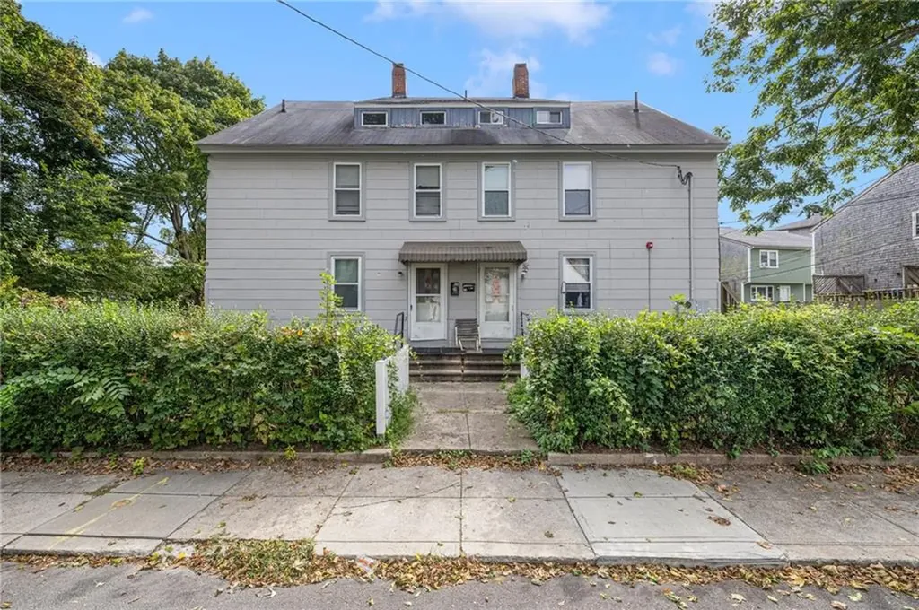 24 Manchester Street West Warwick RI 02893