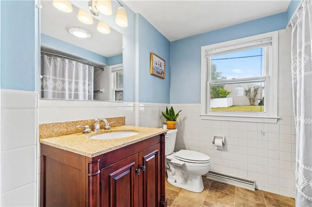 149 Wakefield Street West Warwick RI 02893