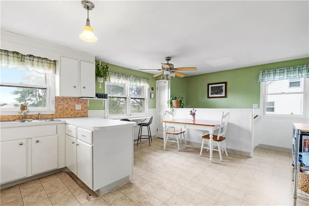 149 Wakefield Street West Warwick RI 02893