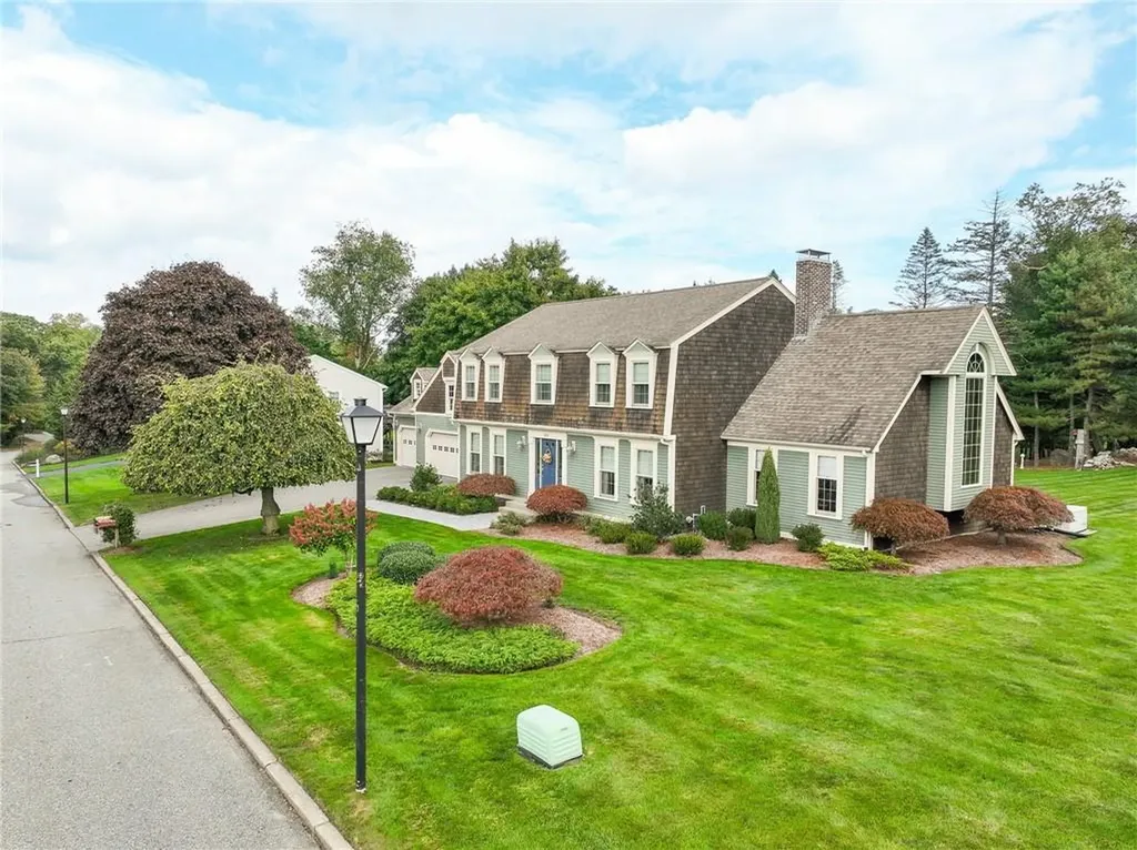 66 Paddock Drive Warwick RI 02886