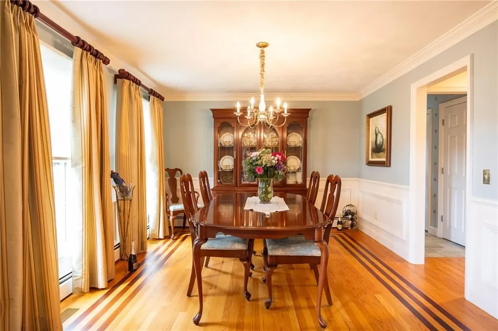 66 Paddock Drive Warwick RI 02886