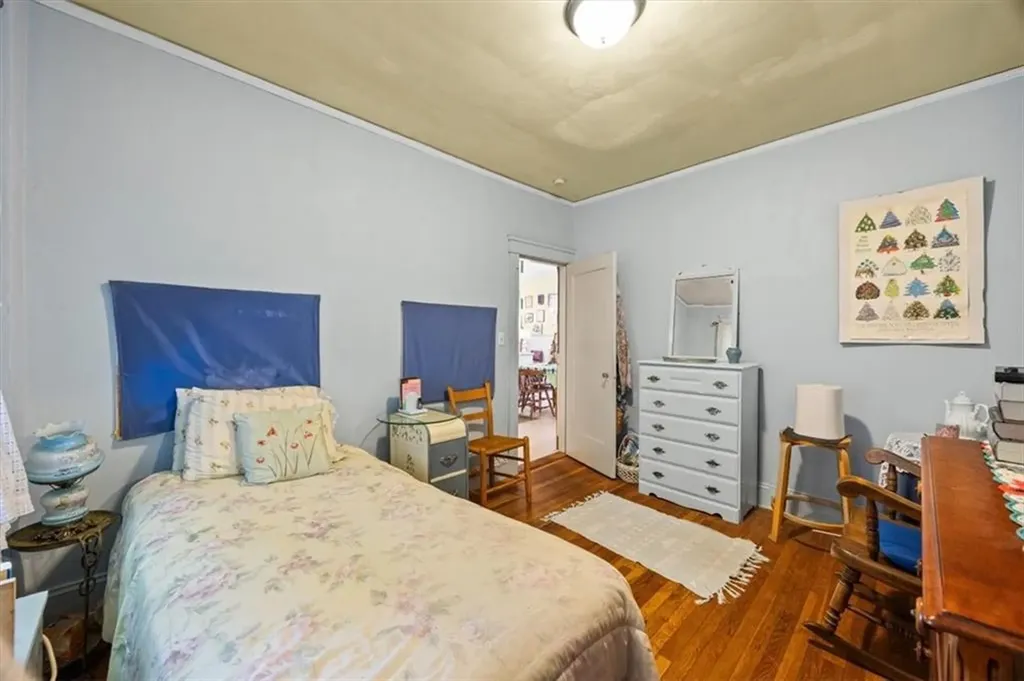 117 Radcliffe Avenue Providence RI 02908
