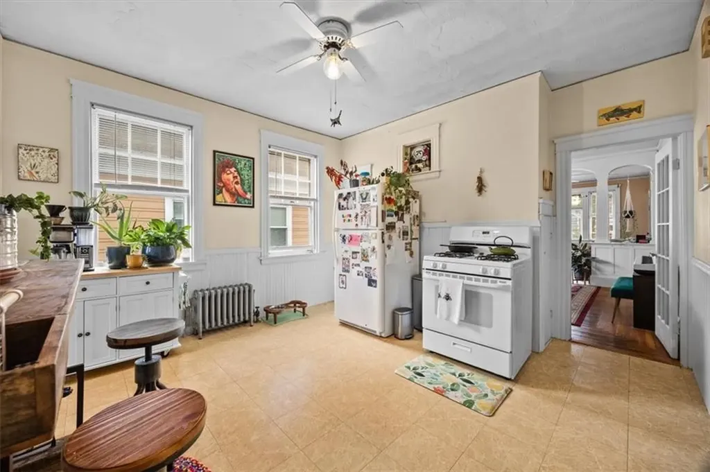 117 Radcliffe Avenue Providence RI 02908