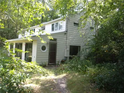 312 Lake Washington Drive Glocester RI 02814