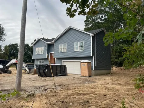 140 Hill Street Coventry RI 02816