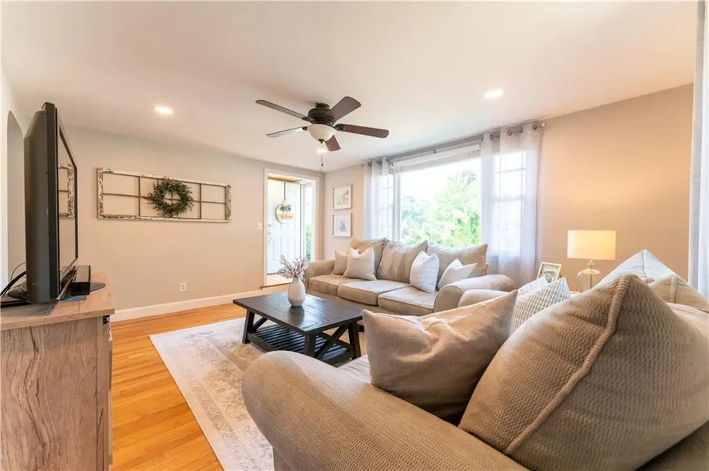 30 Gadoury Drive Cumberland RI 02864