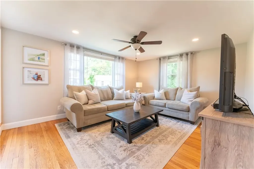 30 Gadoury Drive Cumberland RI 02864