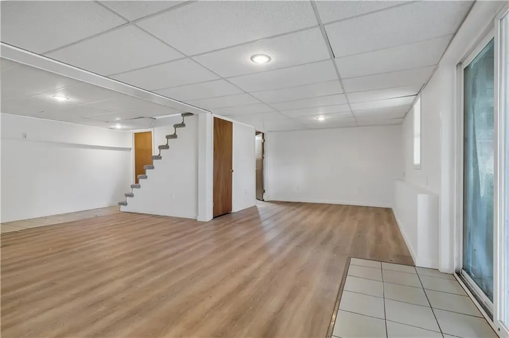 25 Smith Street Lincoln RI 02865