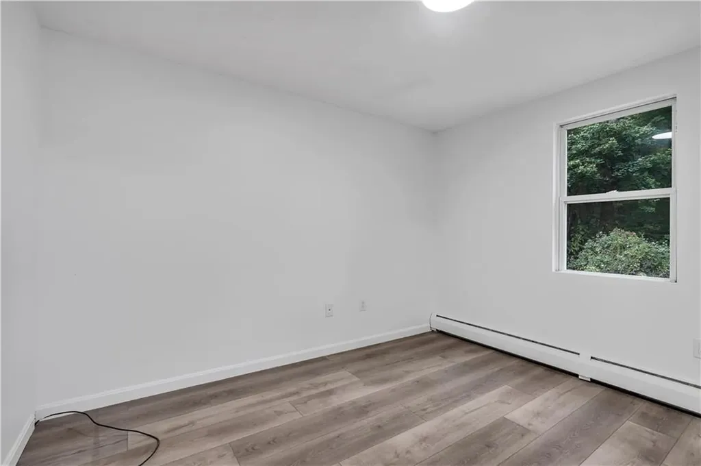 25 Smith Street Lincoln RI 02865