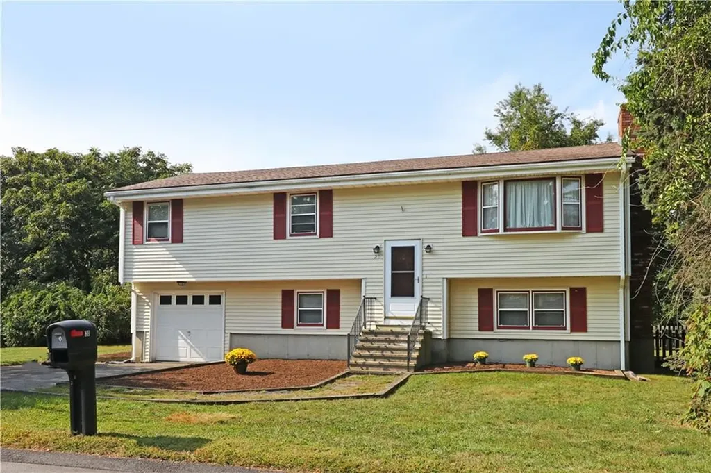 20 Franklin Terrace Portsmouth RI 02871