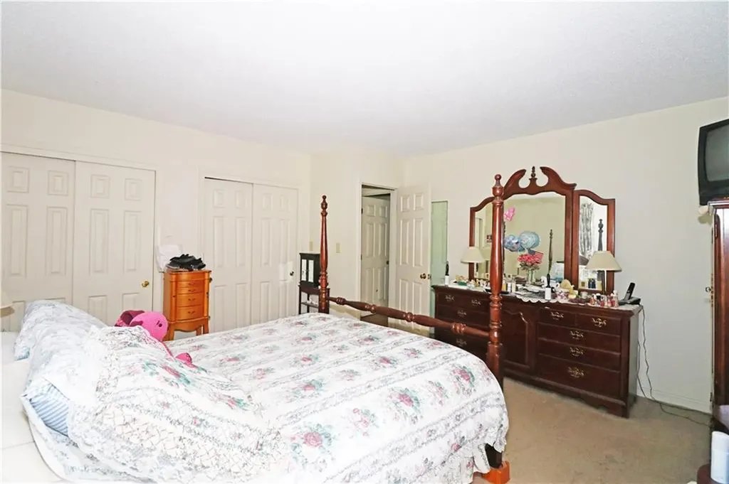 20 Franklin Terrace Portsmouth RI 02871