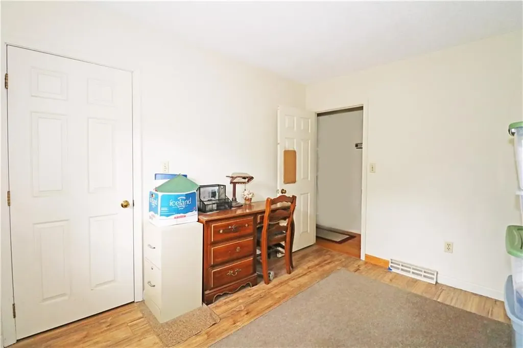 20 Franklin Terrace Portsmouth RI 02871
