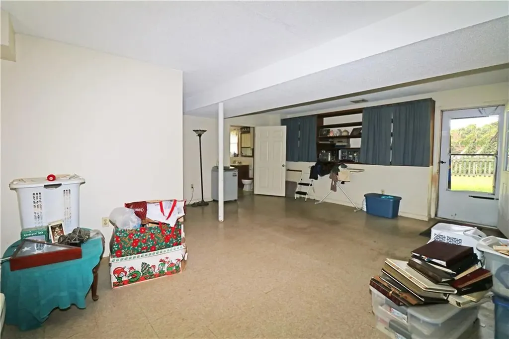 20 Franklin Terrace Portsmouth RI 02871