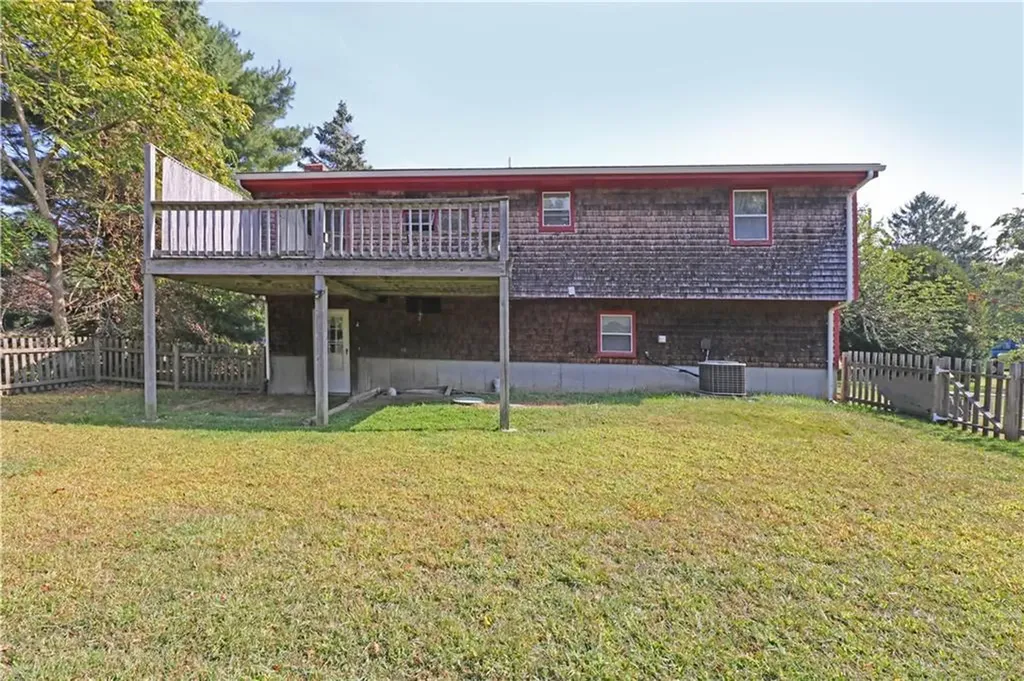20 Franklin Terrace Portsmouth RI 02871