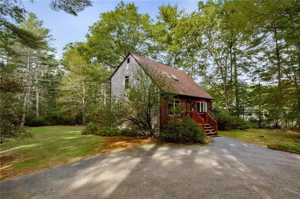 335 Chaplin Drive Coventry RI 02816