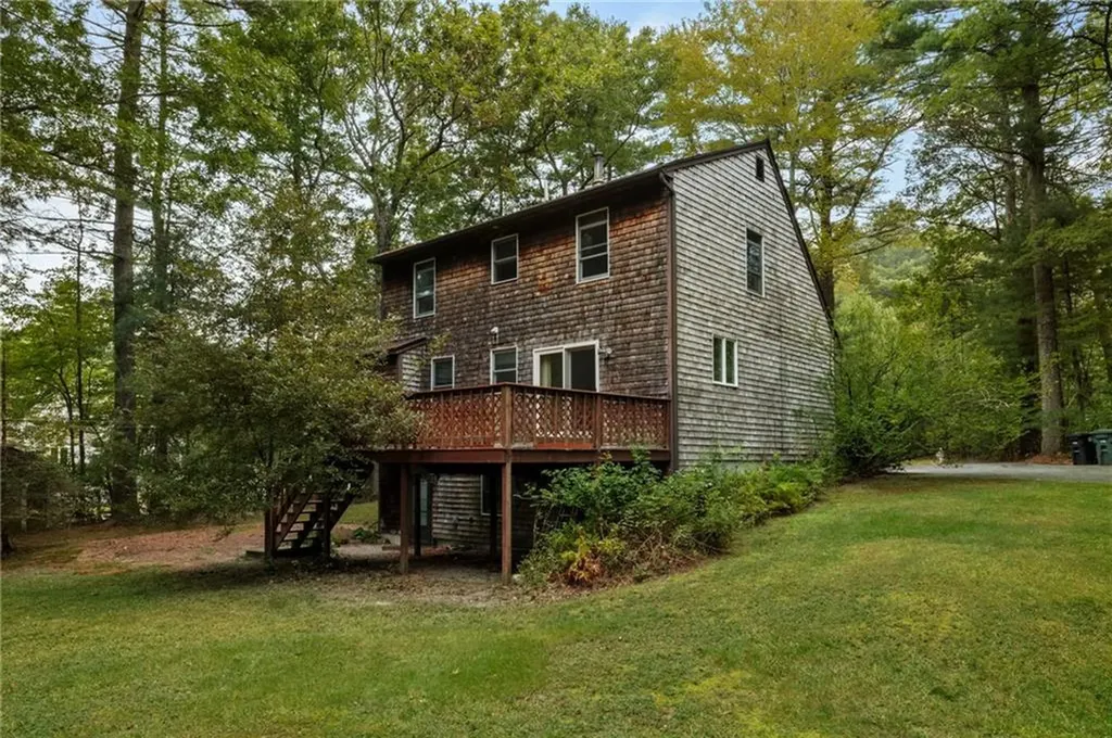 335 Chaplin Drive Coventry RI 02816