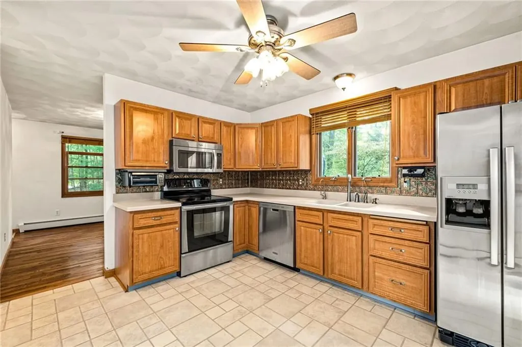 335 Chaplin Drive Coventry RI 02816