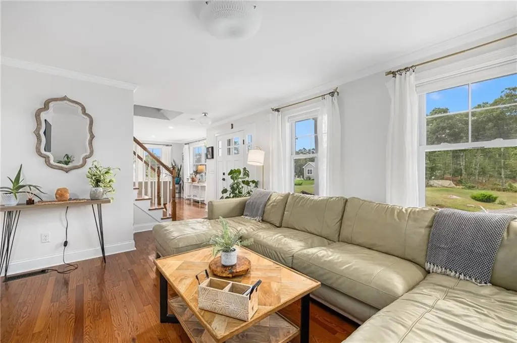93 Harbor Ridge Lane Tiverton RI 02878