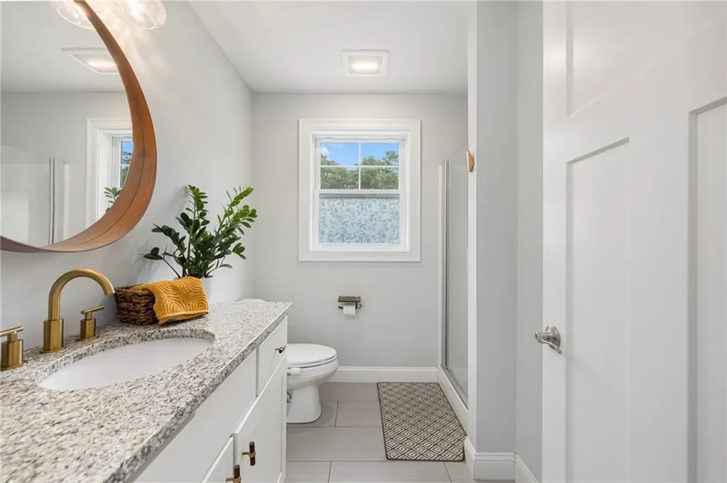 93 Harbor Ridge Lane Tiverton RI 02878
