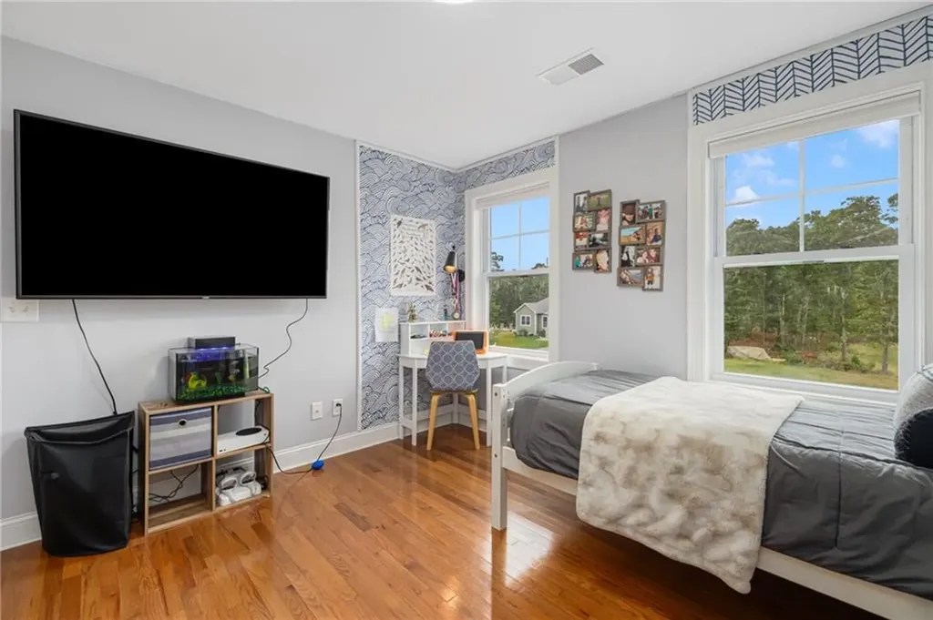 93 Harbor Ridge Lane Tiverton RI 02878