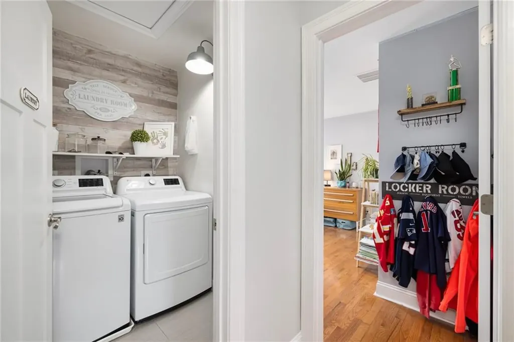 93 Harbor Ridge Lane Tiverton RI 02878