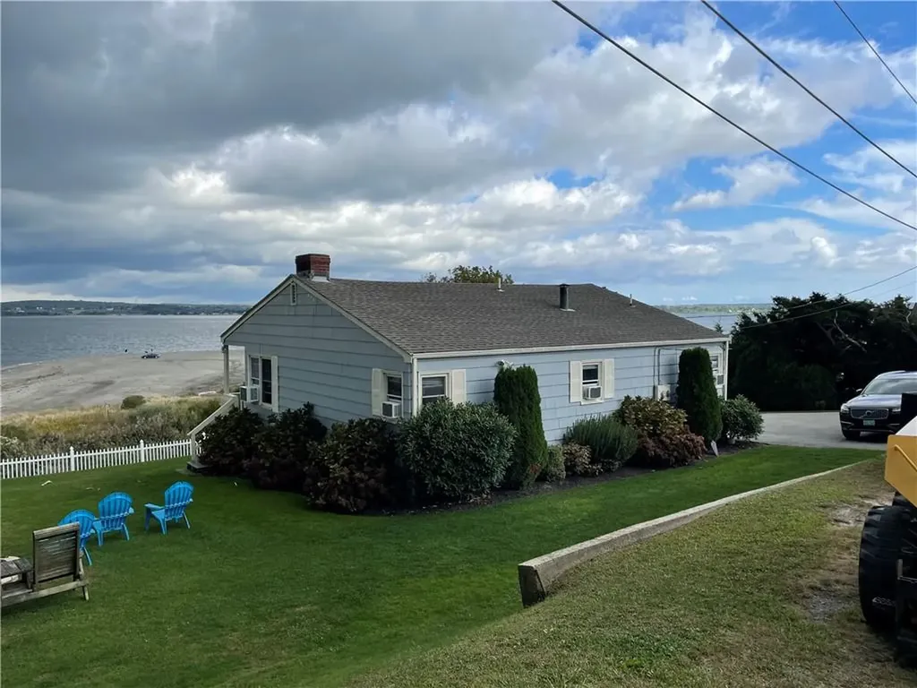 43 William Street Portsmouth RI 02871