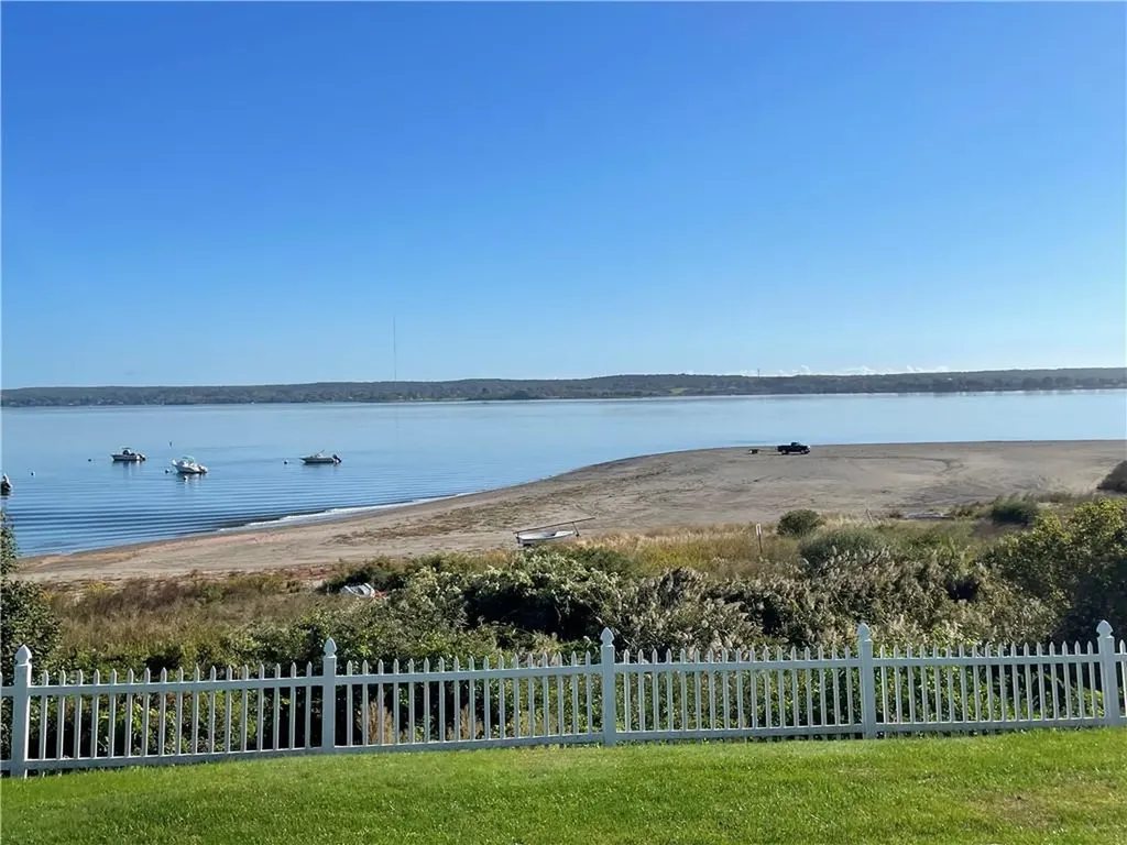 43 William Street Portsmouth RI 02871