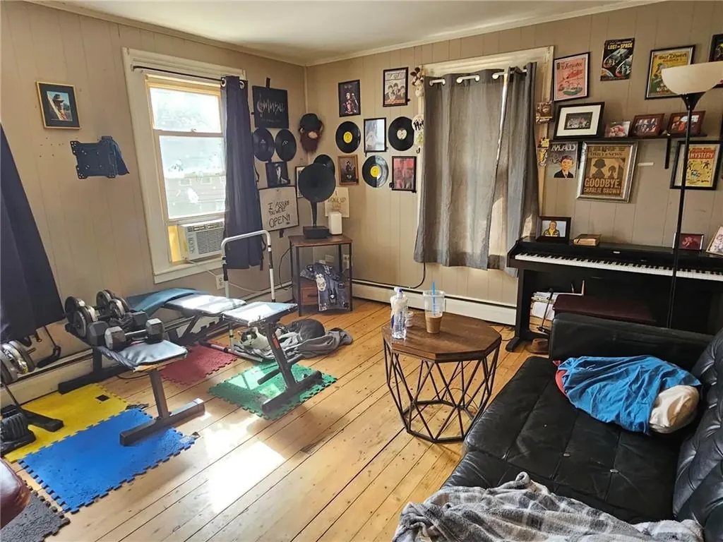 54 John Street Westerly RI 02891