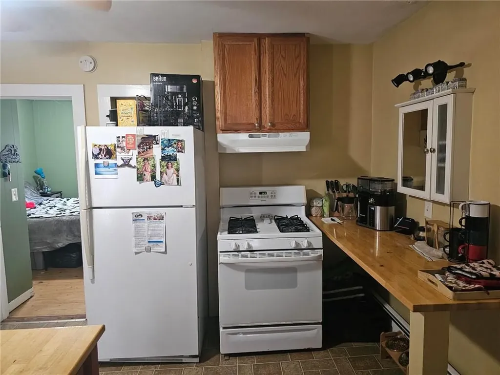 54 John Street Westerly RI 02891
