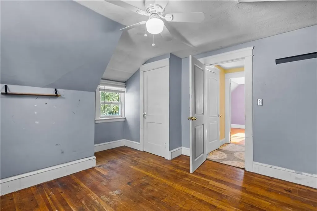 39 Church Avenue Warwick RI 02889