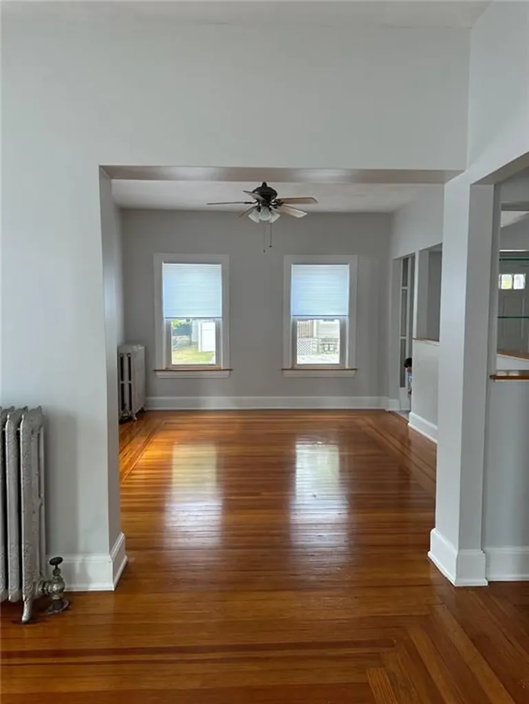 144 Rutherglen Avenue Providence RI 02907