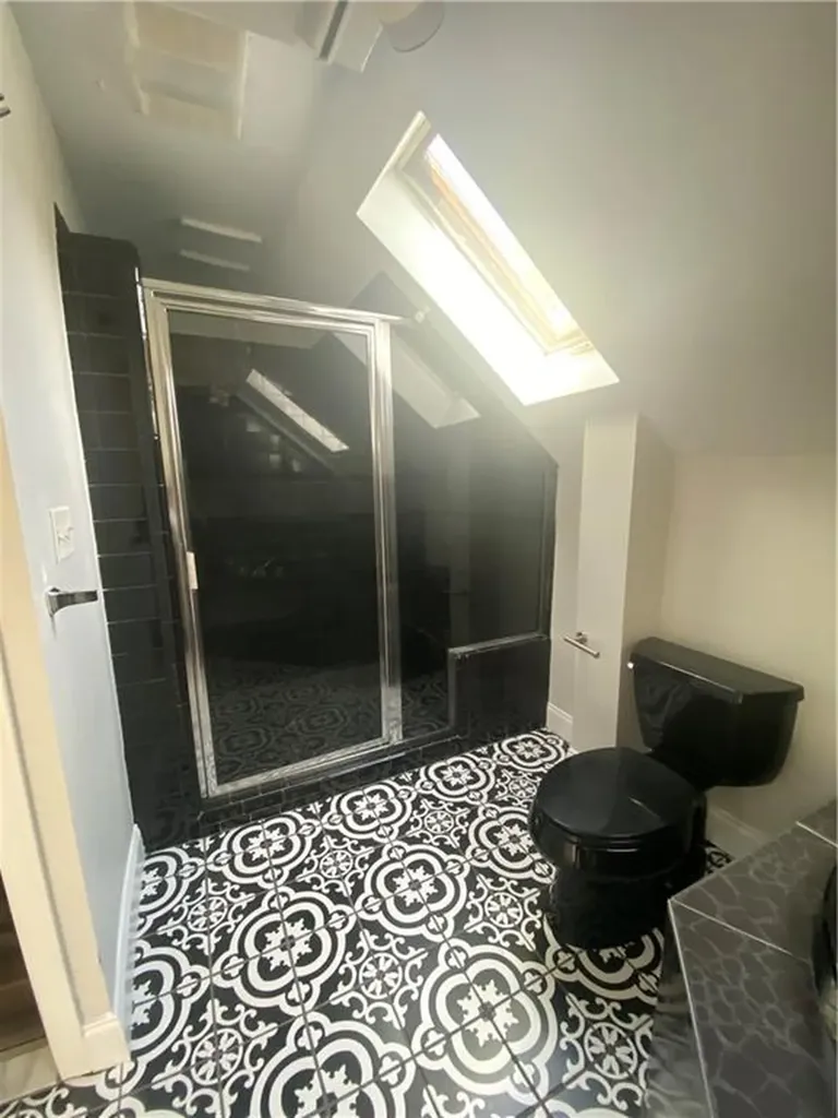 144 Rutherglen Avenue Providence RI 02907