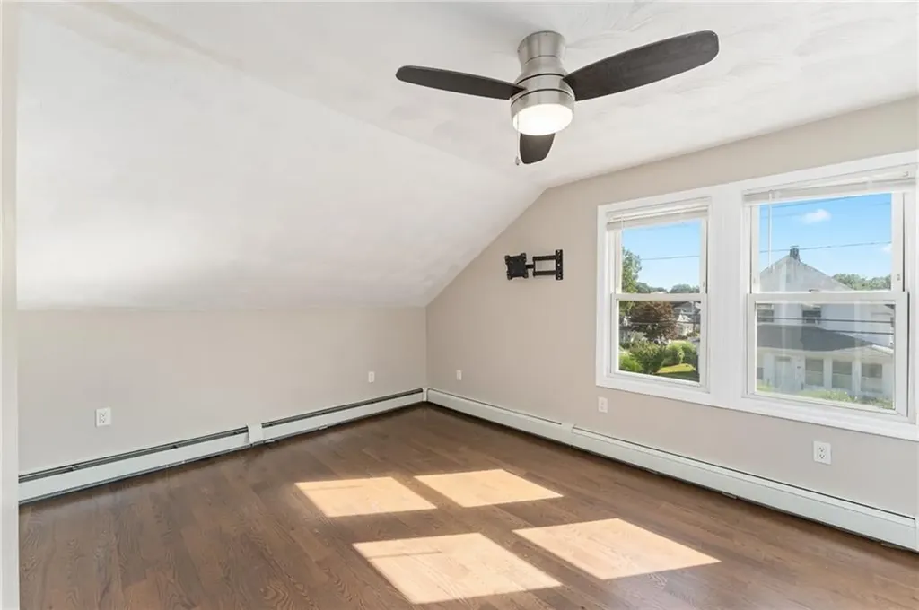 44 Read Avenue Coventry RI 02816