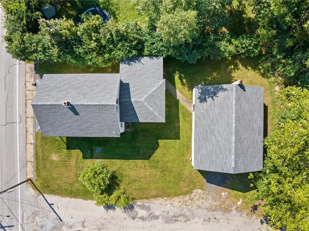44 Read Avenue Coventry RI 02816