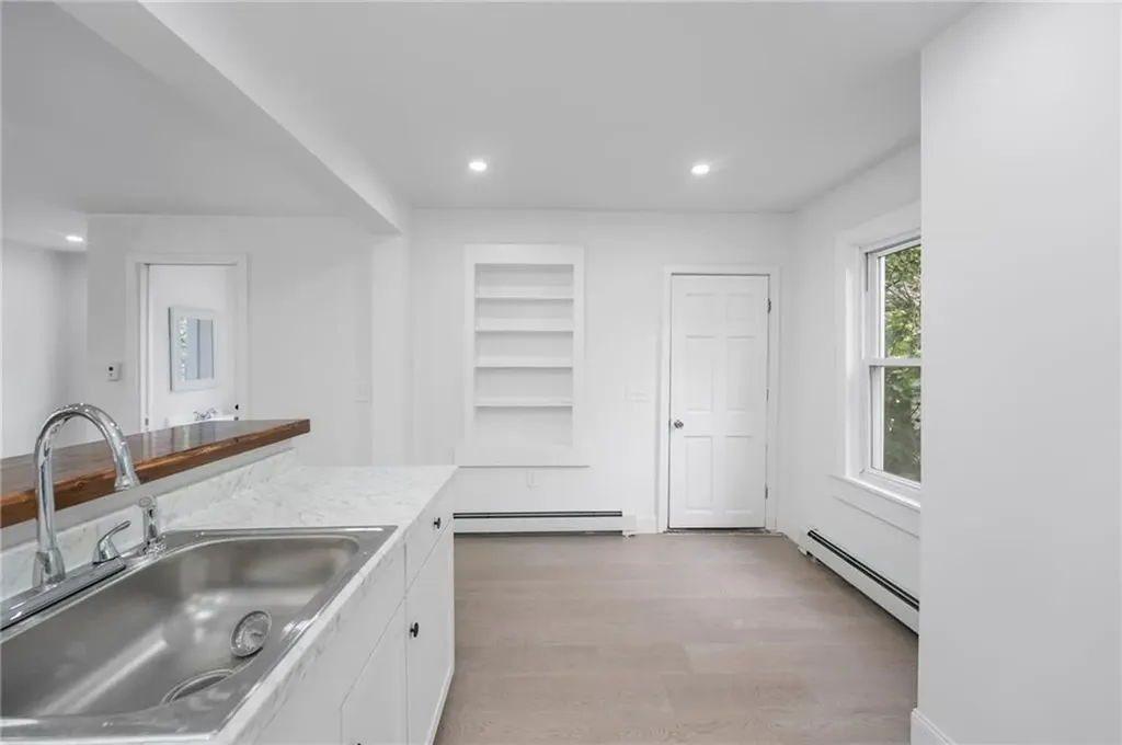 20 Fair Street Warwick RI 02888