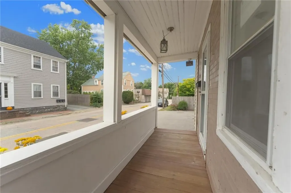 20 Fair Street Warwick RI 02888
