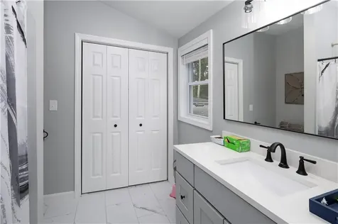 193 Pinehaven Road Coventry RI 02816