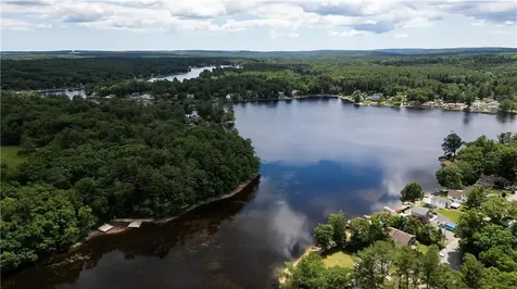 193 Pinehaven Road Coventry RI 02816