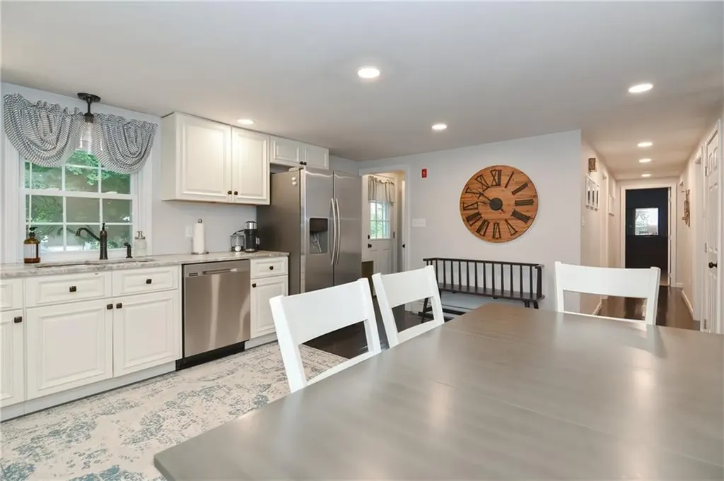 204 Manila Avenue Woonsocket RI 02895