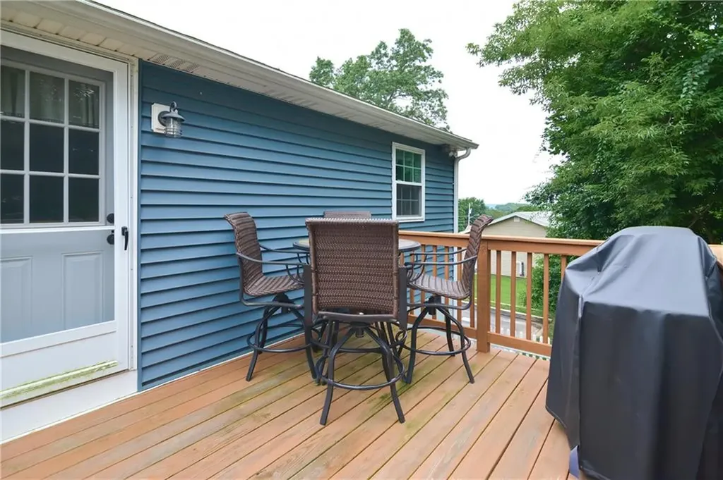 204 Manila Avenue Woonsocket RI 02895