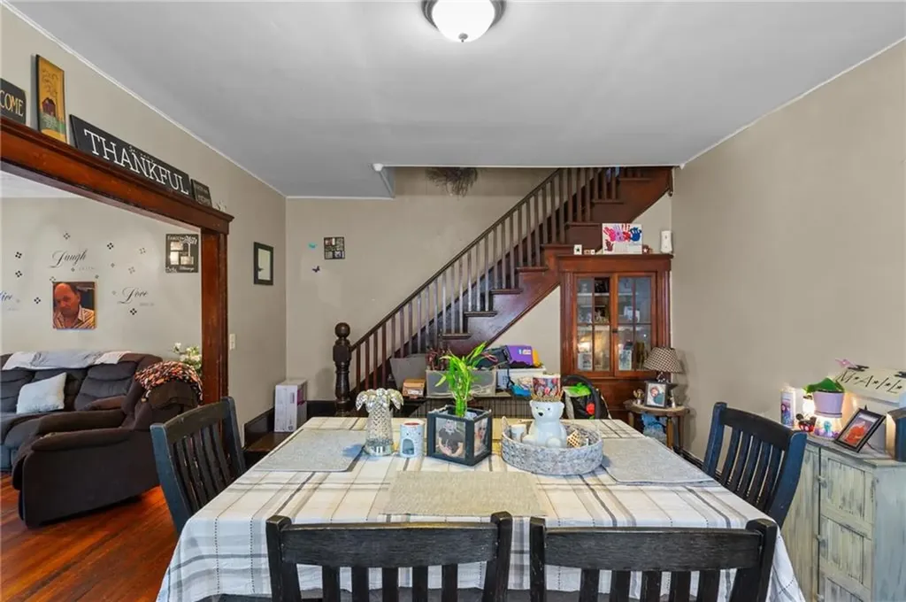 207 Highland Street Woonsocket RI 02895