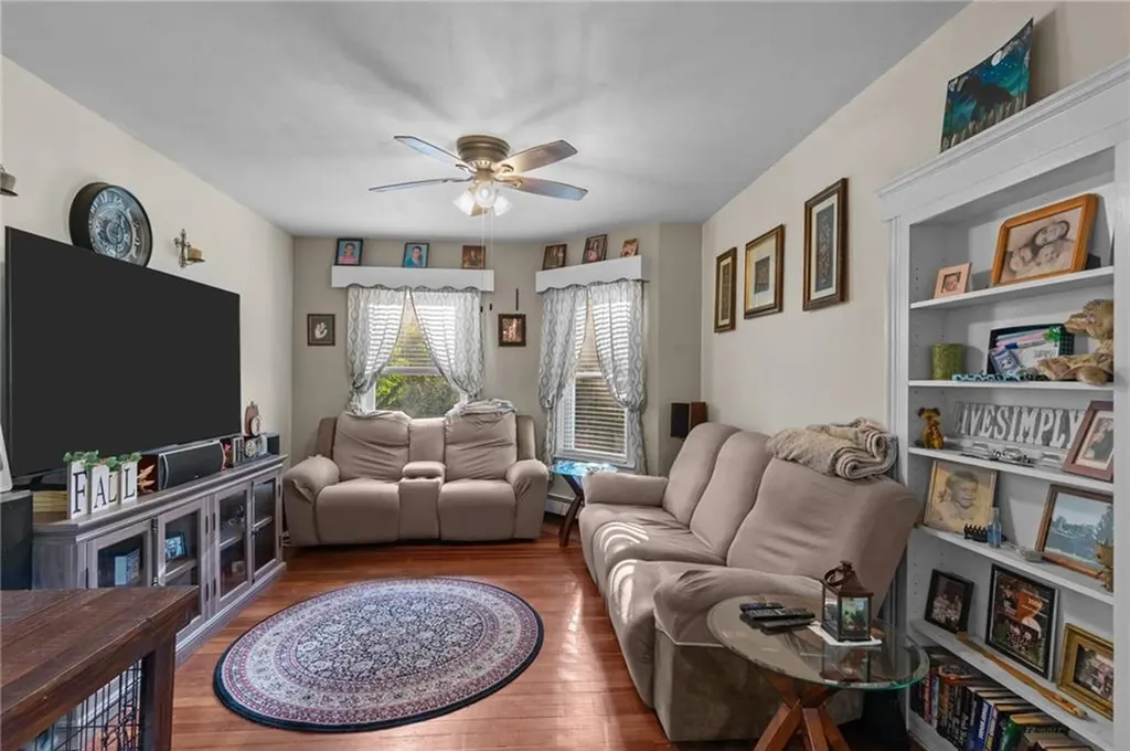 207 Highland Street Woonsocket RI 02895