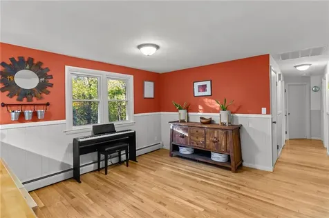 48 Bethany Lane North Kingstown RI 02852