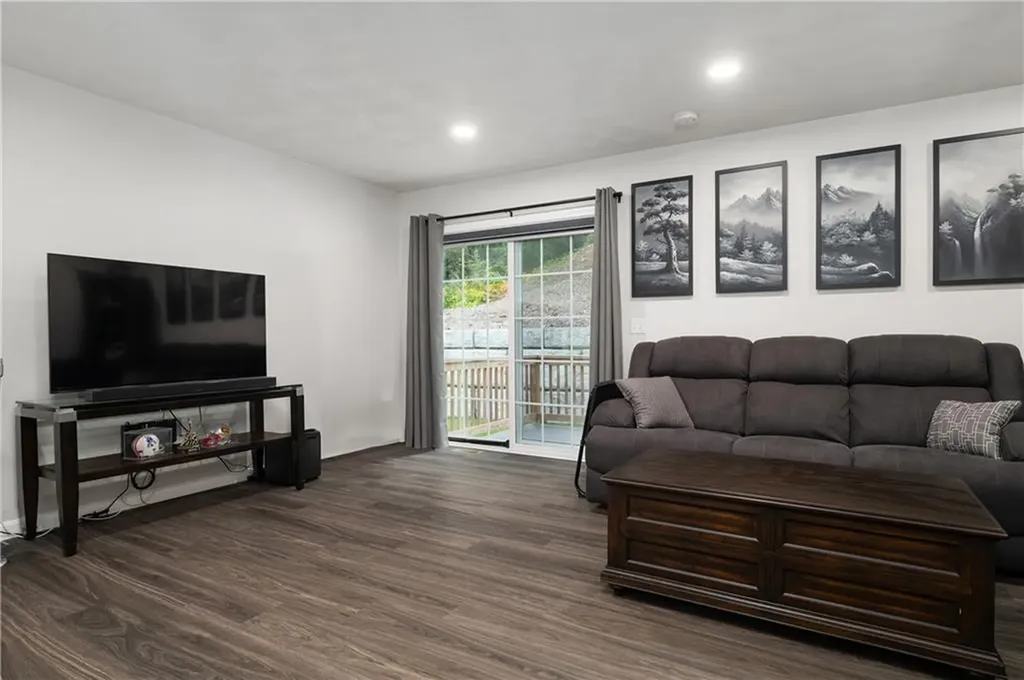 647 Bernon Street Woonsocket RI 02895